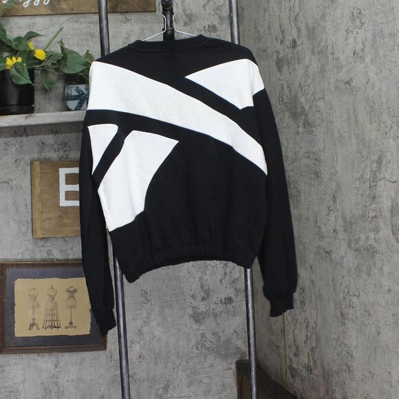 NWT Reebok Womens Back Vector Fleece Sweatshirt IT5630 Black L - Picture 3 of 5